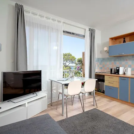 公寓 Studio Apartman Bova