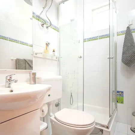 Studio Apartman Bova